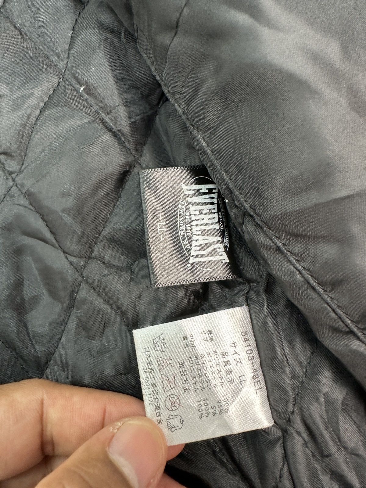 Everlast Everlast distressed Light bomber jacket Size US M / EU 48-50 / 2 - 16 Thumbnail