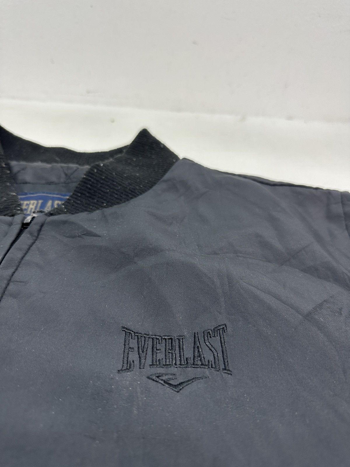 Everlast Everlast distressed Light bomber jacket Size US M / EU 48-50 / 2 - 13 Thumbnail