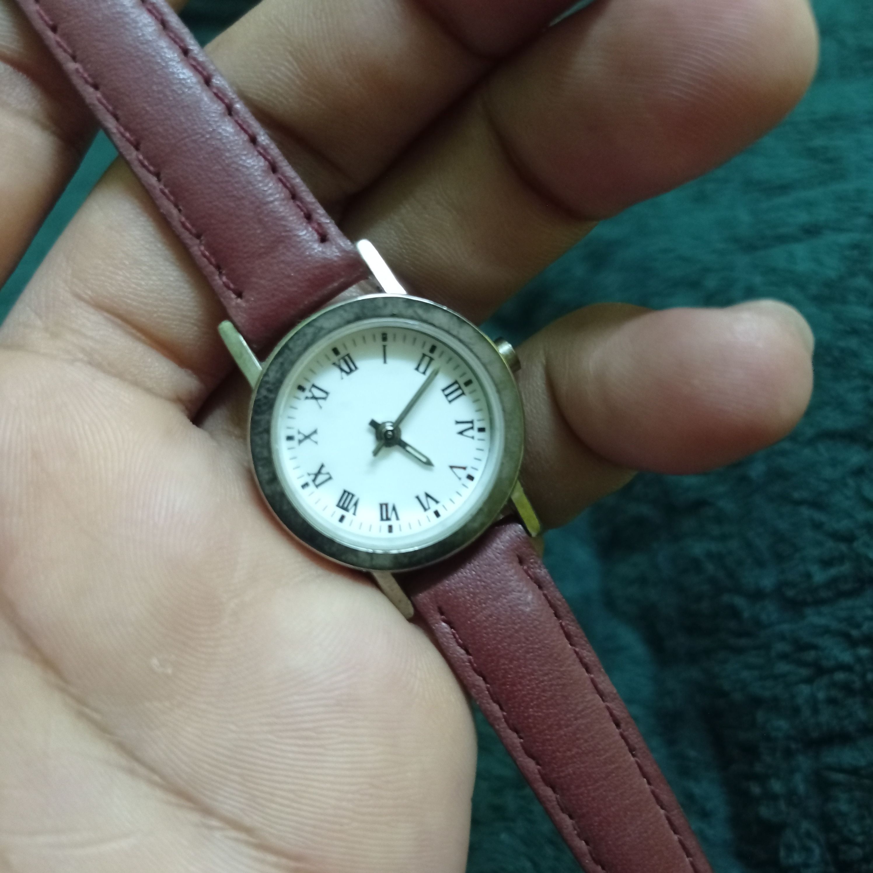 Japanese Brand Vintage Unknown Brand Ladies Watch (Japanese Engine) Size ONE SIZE - 3 Thumbnail