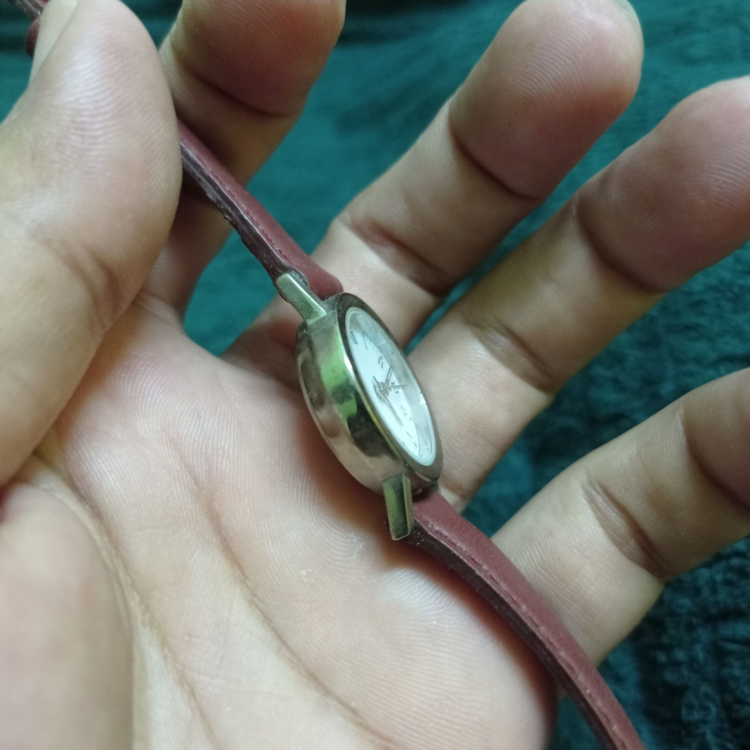 Japanese Brand Vintage Unknown Brand Ladies Watch (Japanese Engine) Size ONE SIZE - 12 Thumbnail