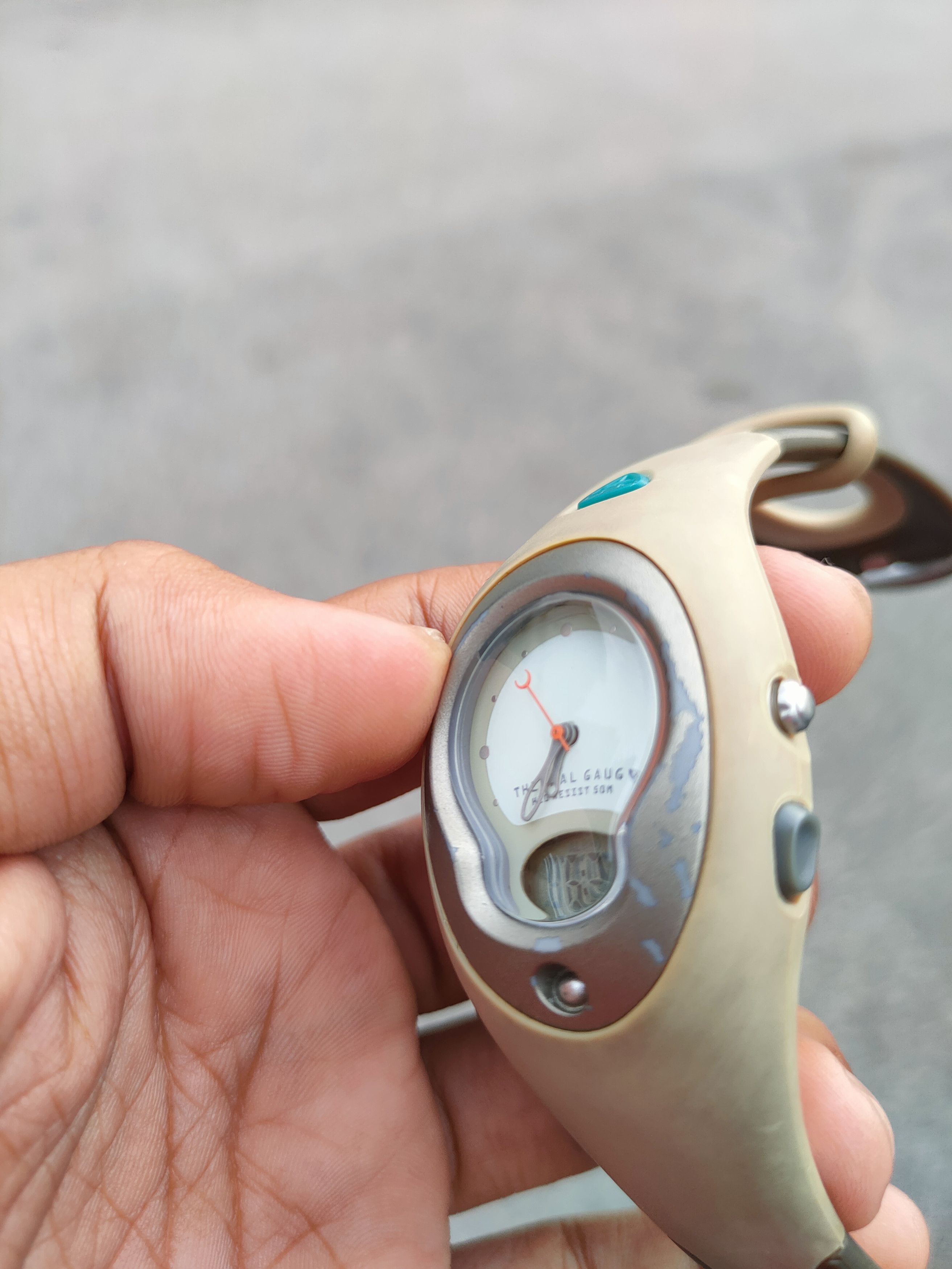 Nike DL 💥RARE💥 Y2K Nike ACG Thermal Gauge H2O Analog Watch Size ONE SIZE - 8 Thumbnail