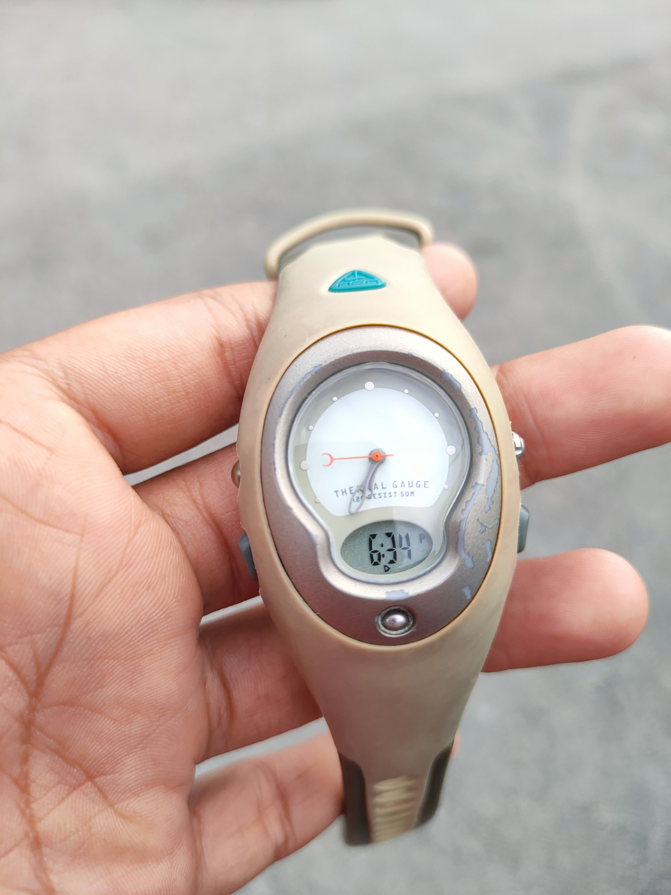 Nike DL 💥RARE💥 Y2K Nike ACG Thermal Gauge H2O Analog Watch Size ONE SIZE - 10 Thumbnail