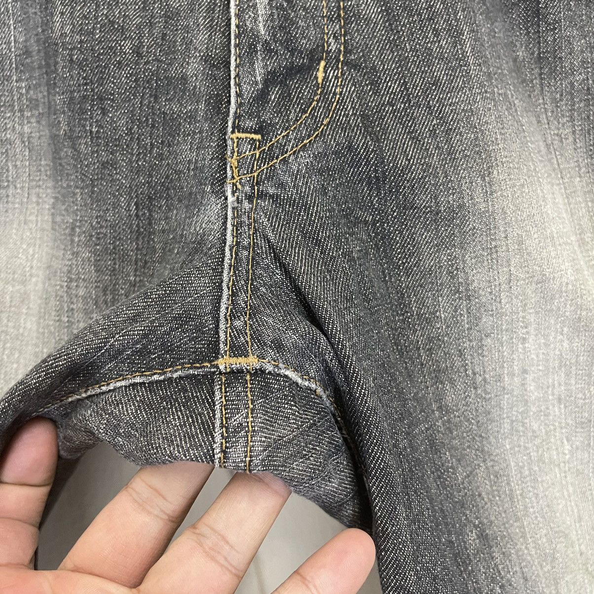 Edwin Distressed Jeans Edwin 403 Japan Stonewash Denim W 30 Size US 30 / EU 46 - 4 Thumbnail