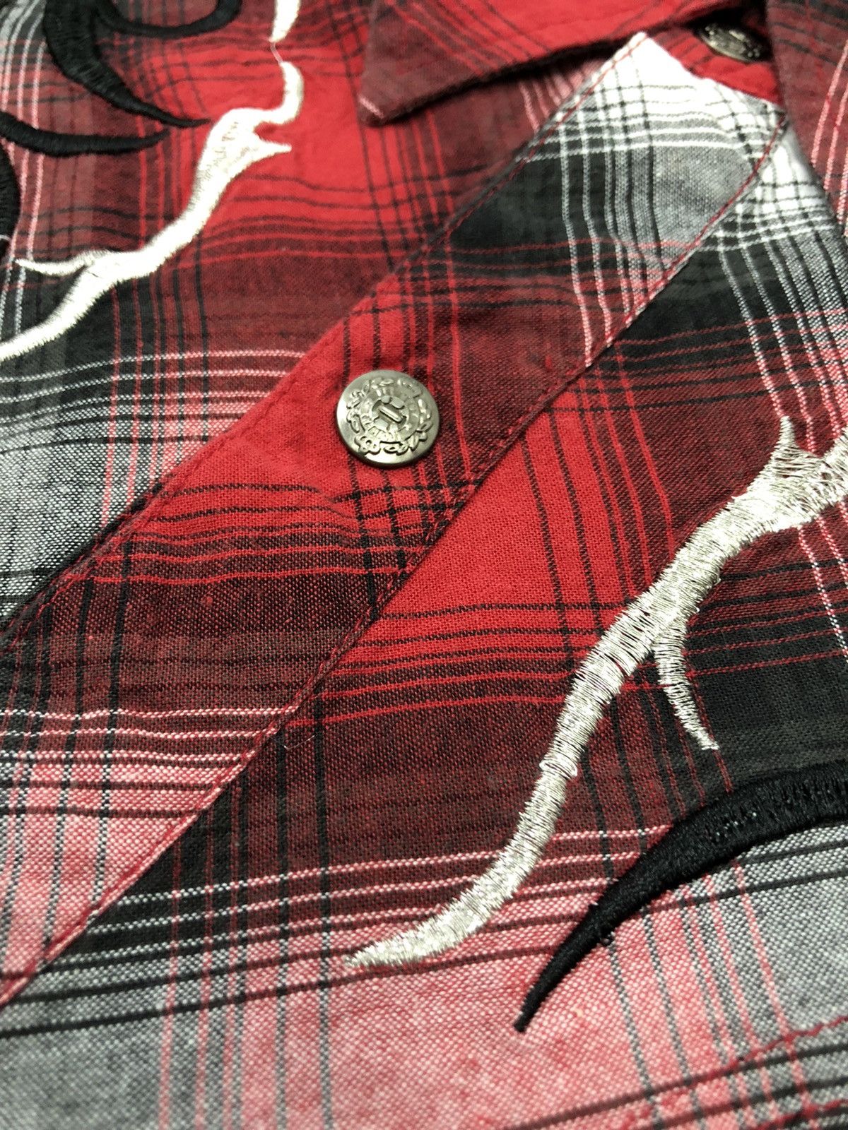 In The Attic 00’s In The Attic Homme tribal shadow plaid sleeveless Size US M / EU 48-50 / 2 - 16 Thumbnail
