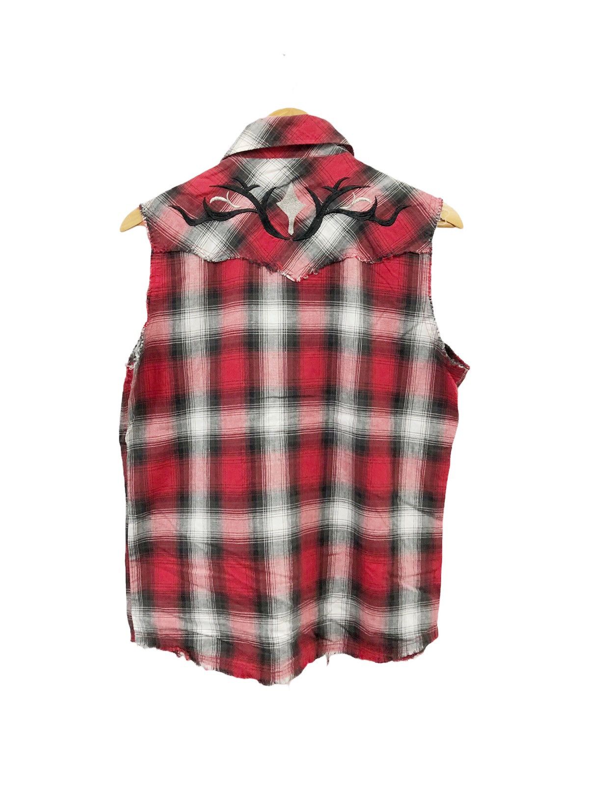 In The Attic 00’s In The Attic Homme tribal shadow plaid sleeveless Size US M / EU 48-50 / 2 - 10 Thumbnail
