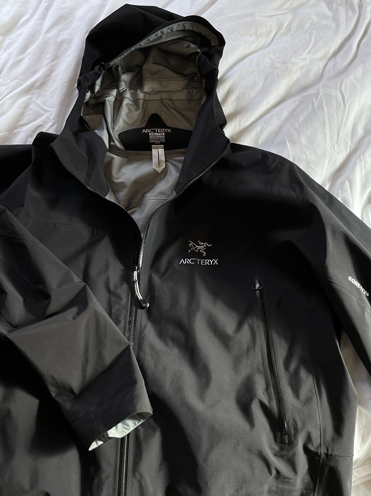 image of Arcteryx Arc’Teryx Gore-Tex Shell Black Jacket, Men's (Size 2XL)