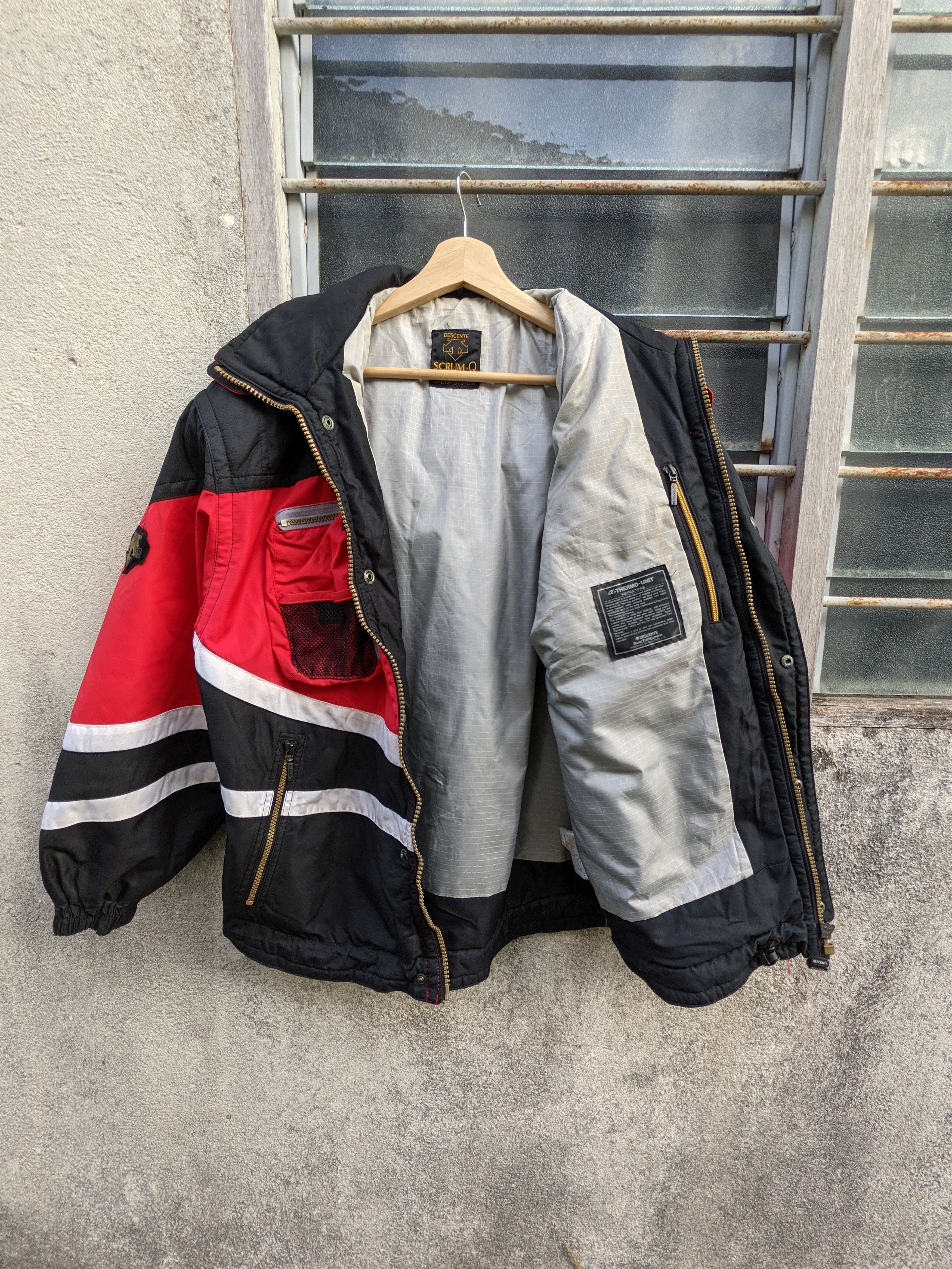 Descente Vintage Descente Skiwear Jacket Size US L / EU 52-54 / 3 - 6 Thumbnail