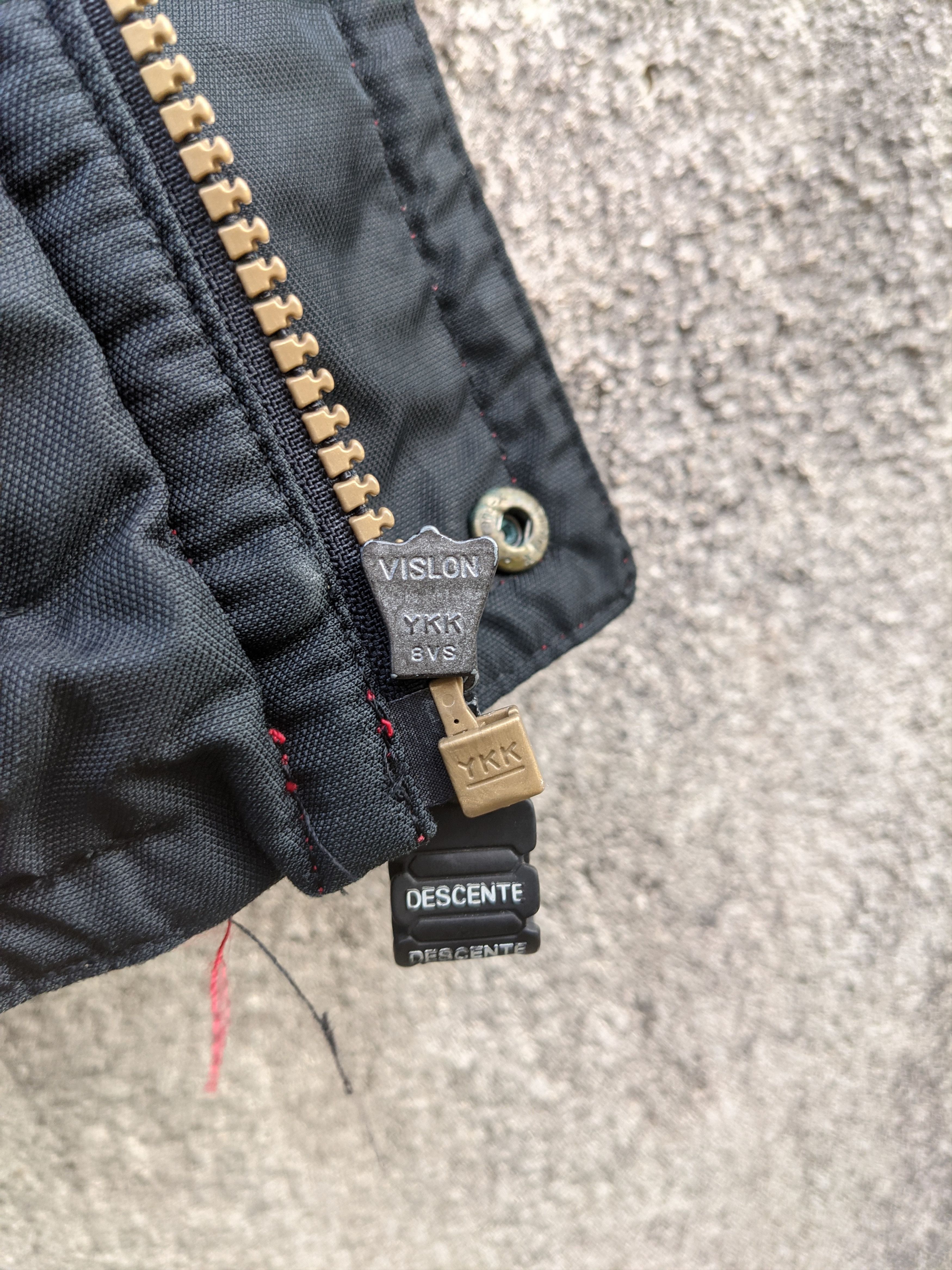 Descente Vintage Descente Skiwear Jacket Size US L / EU 52-54 / 3 - 8 Thumbnail