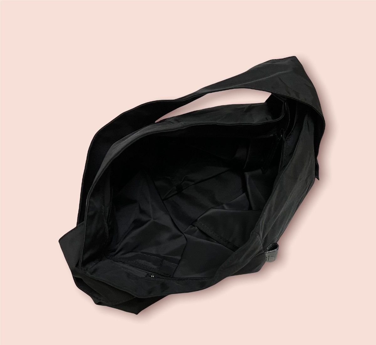 Japanese Brand Y'SACCS YOHJI YAMAMOTO SHOULDER BAG Size ONE SIZE - 12 Thumbnail