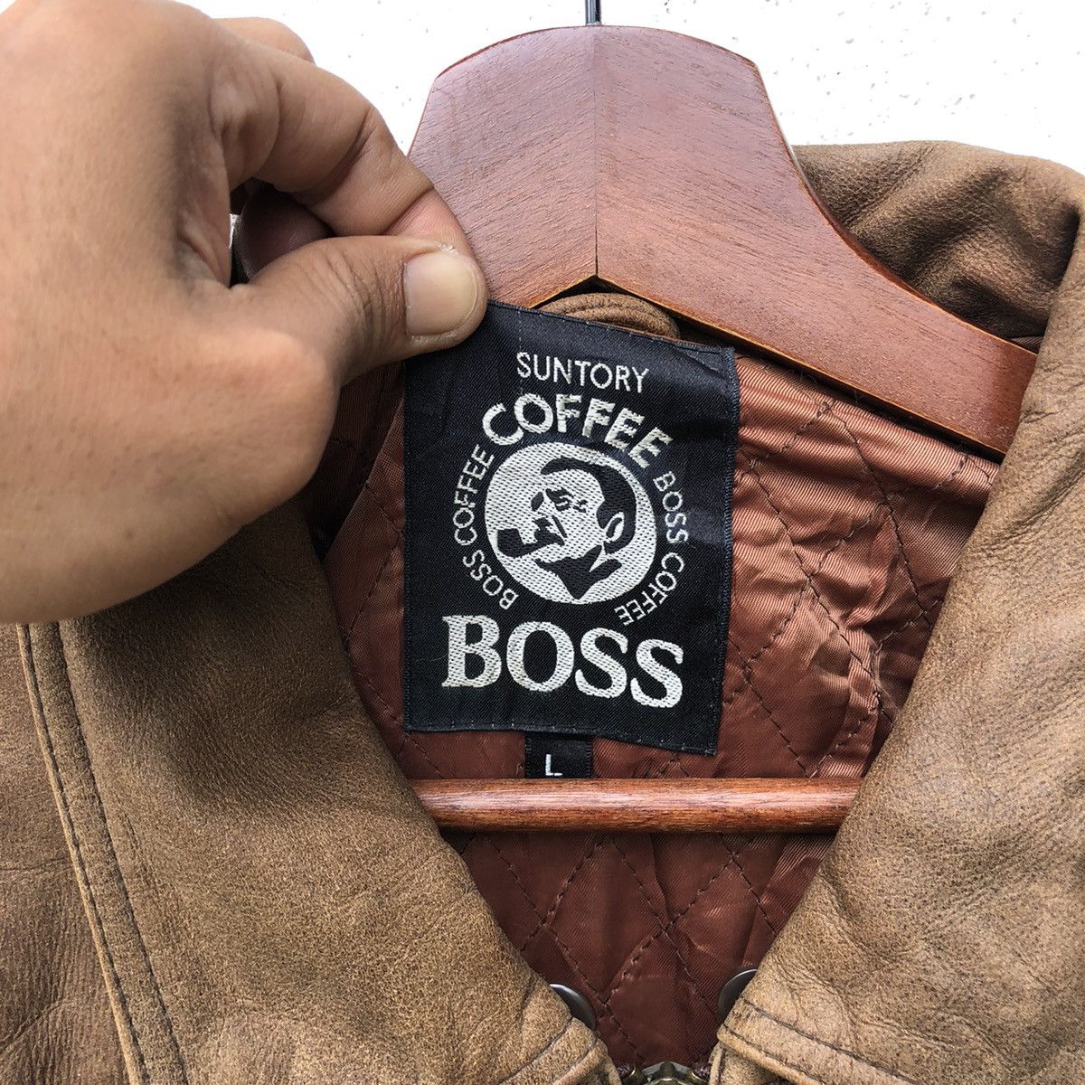 Genuine Leather 🔥VTG SUNTORY COFFEE BOSS EMBOSS PRESS LOGO LEATHER JACKET Size US L / EU 52-54 / 3 - 3 Thumbnail