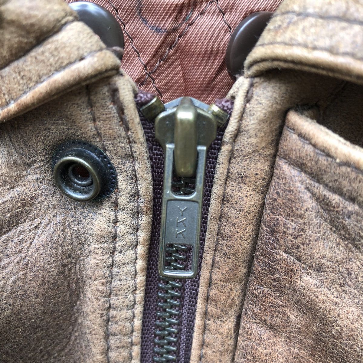 Genuine Leather 🔥VTG SUNTORY COFFEE BOSS EMBOSS PRESS LOGO LEATHER JACKET Size US L / EU 52-54 / 3 - 4 Thumbnail