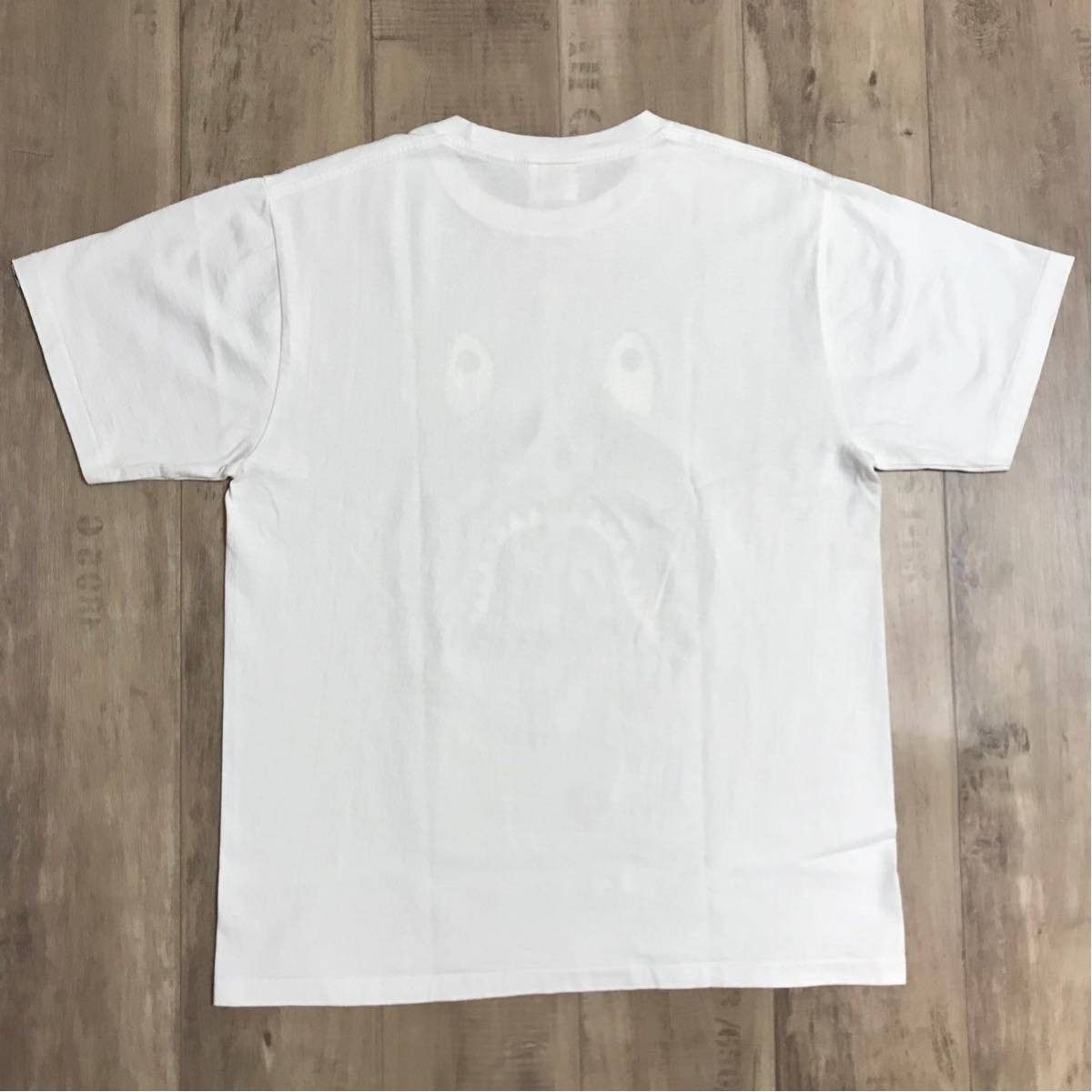 Bape 💫 glow in the dark 💫 space camo Shark T-shirt BAPE Size US L / EU 52-54 / 3 - 4 Thumbnail