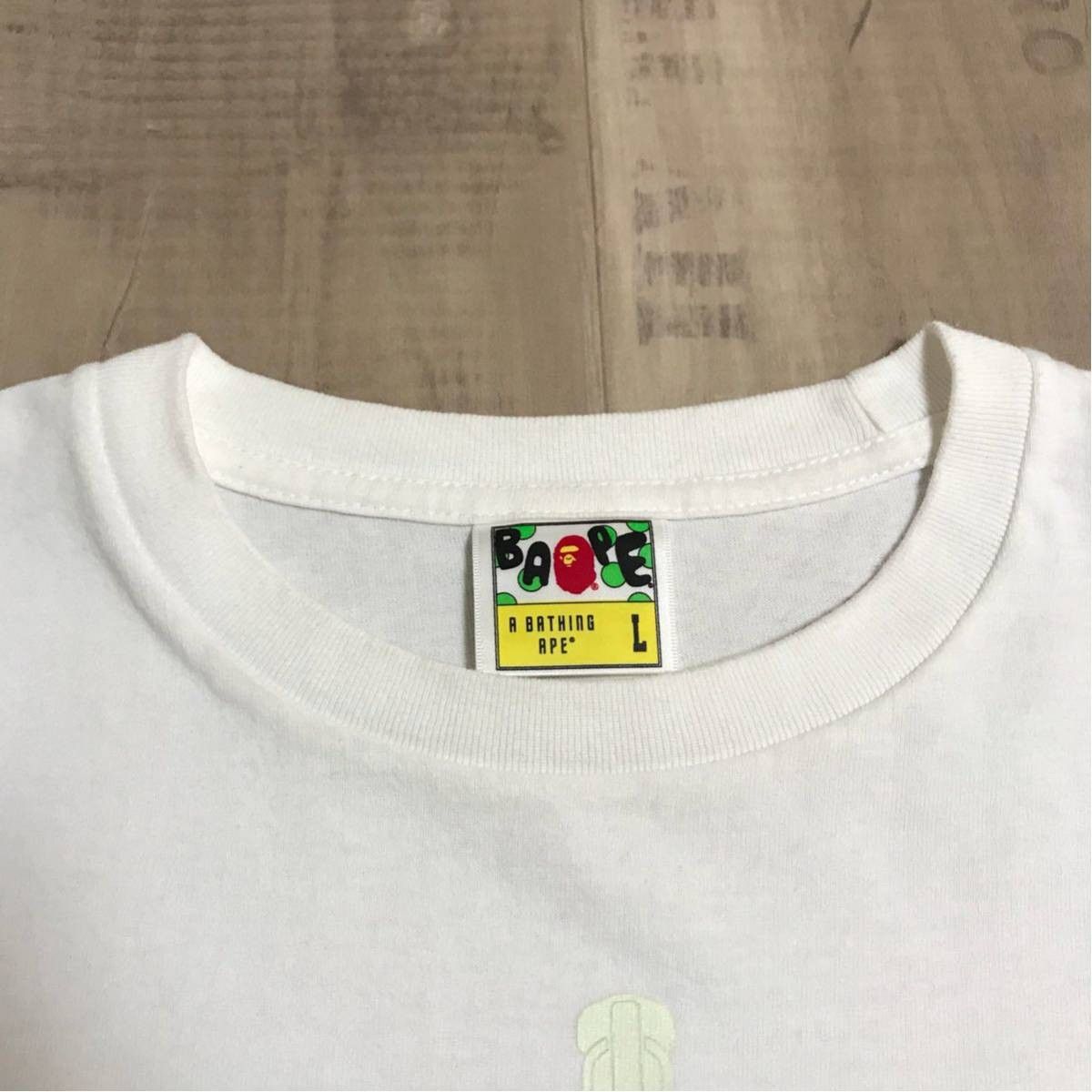 Bape 💫 glow in the dark 💫 space camo Shark T-shirt BAPE Size US L / EU 52-54 / 3 - 5 Thumbnail