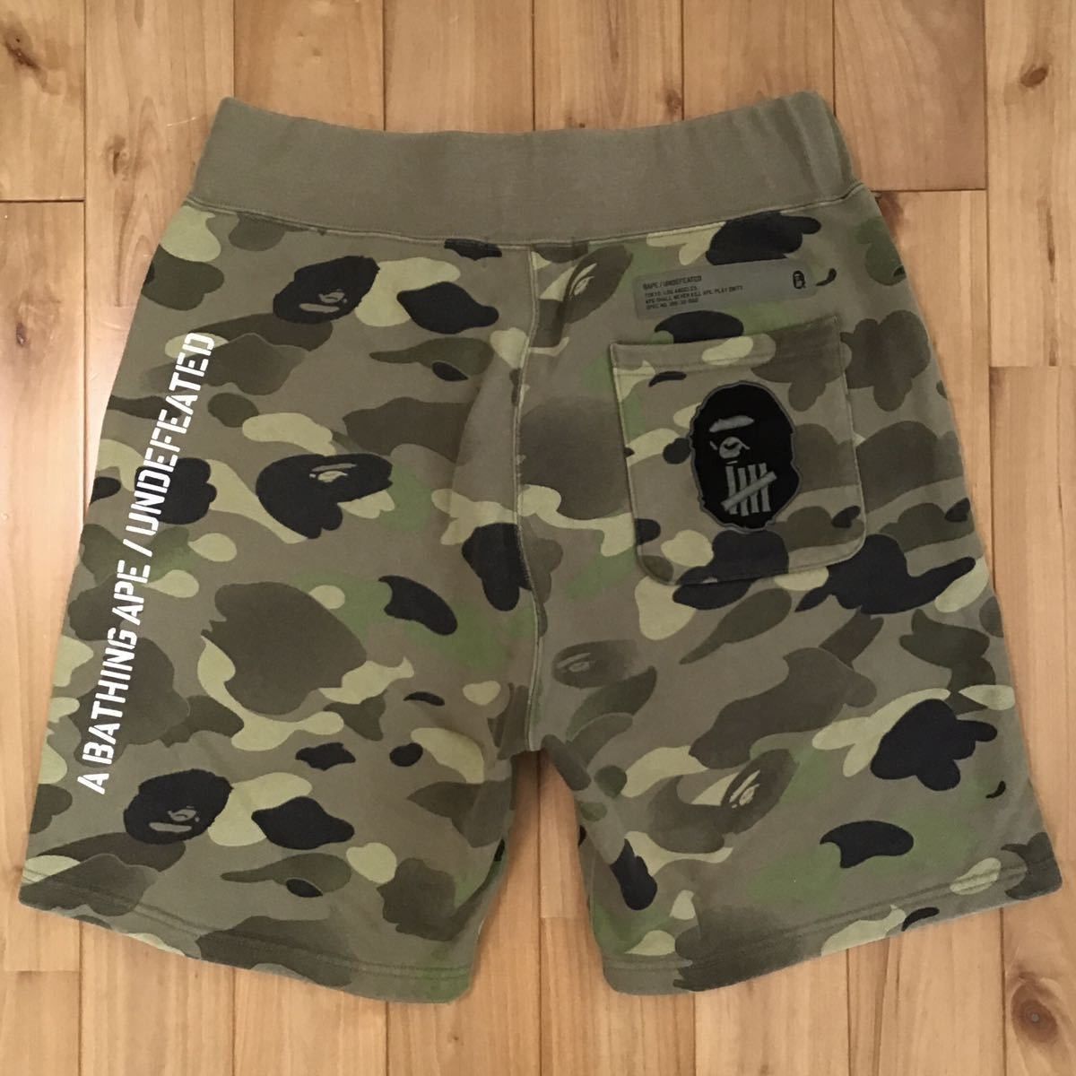 Bape × Undefeated BAPE × undefeated Shark Sweat shorts BAPE camo ape ★size M Size US 32 / EU 48 - 4 Thumbnail