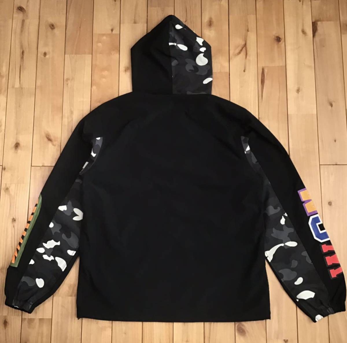 Bape 💫glow in the dark💫 city camo shark zip hoodie jacket BAPE Size US M / EU 48-50 / 2 - 6 Thumbnail
