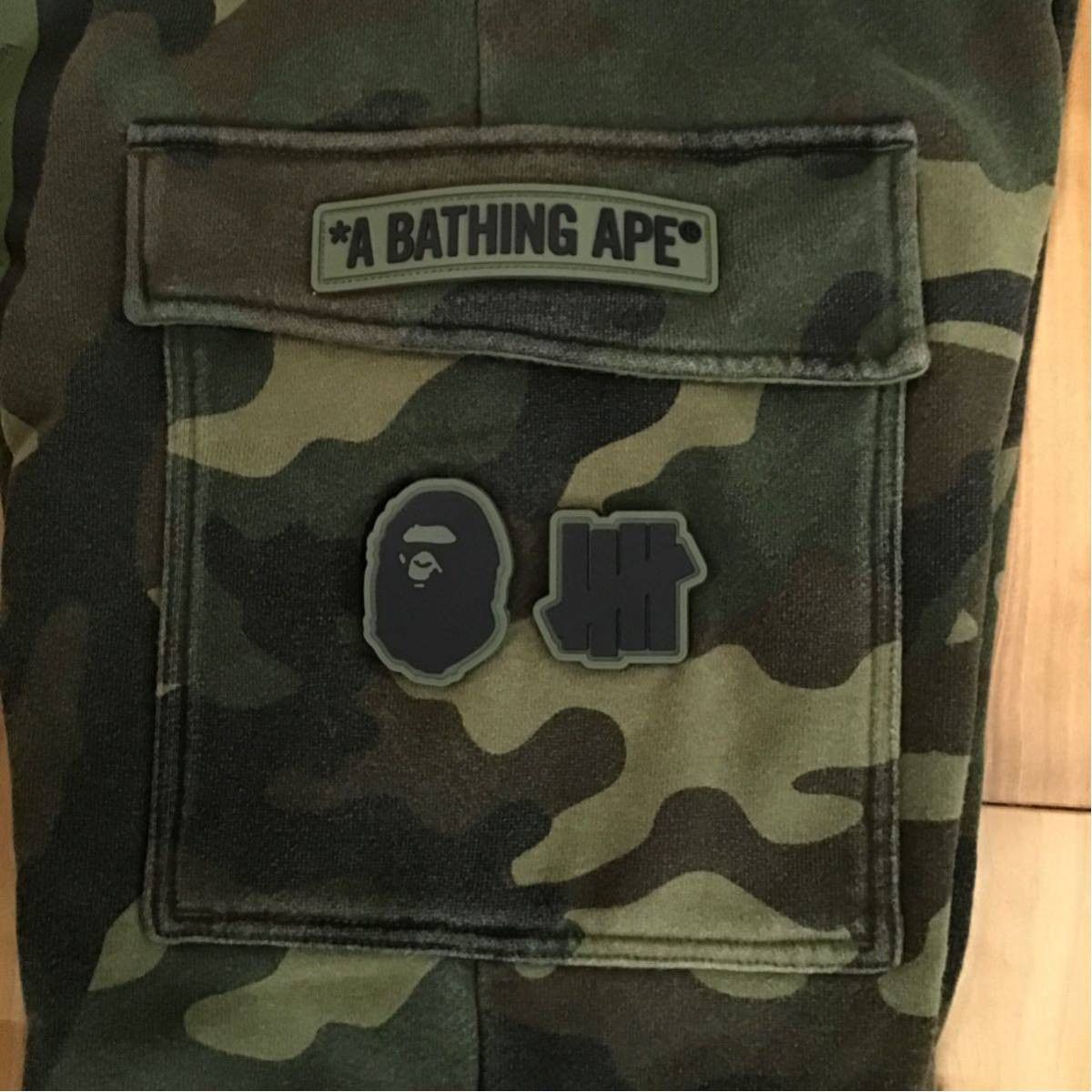 Bape × Undefeated BAPE × undefeated Shark sweat pants woodland camo ★size M Size US 32 / EU 48 - 6 Thumbnail