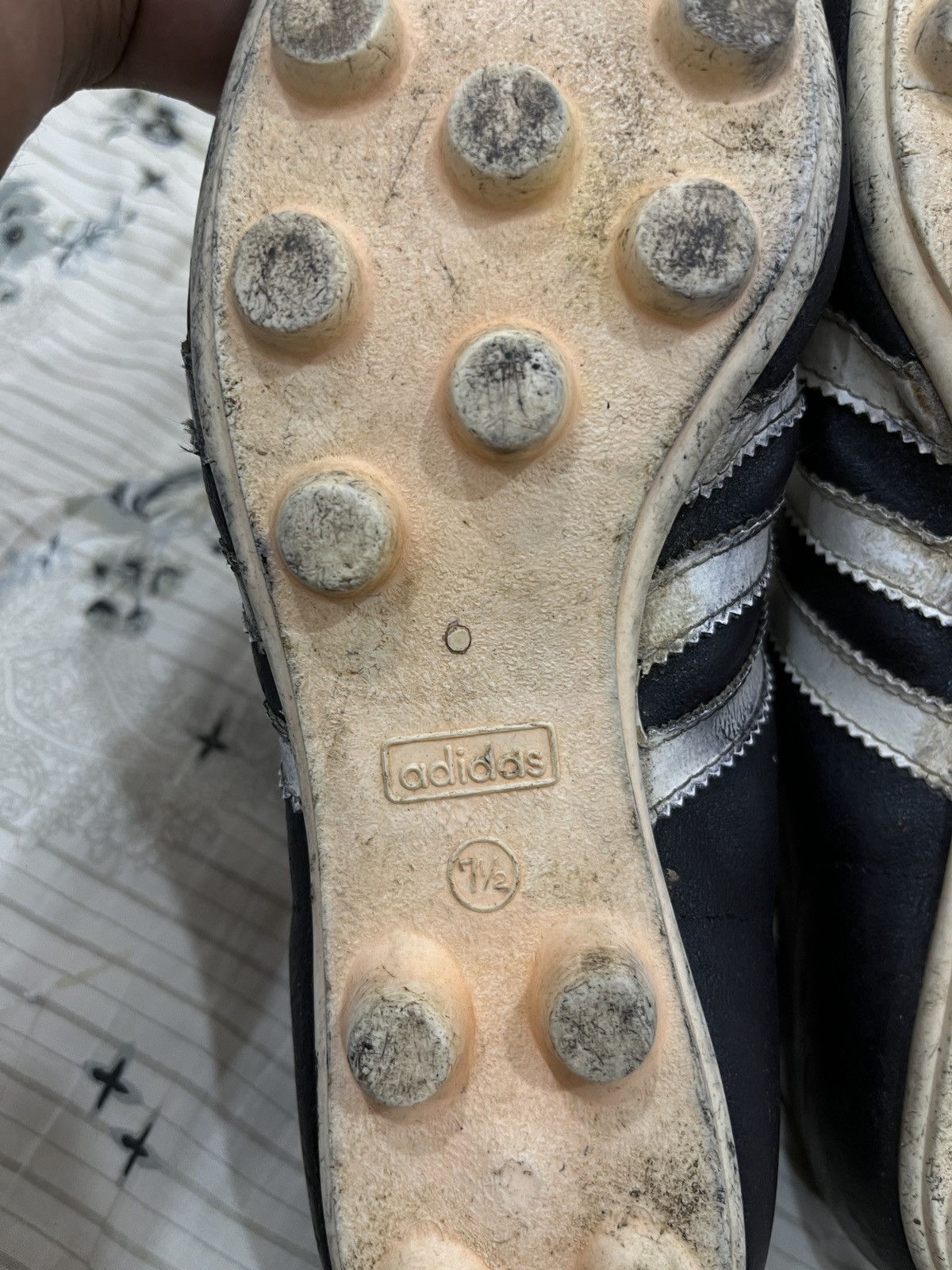 Adidas VINTAGE ADIDAS UWE SOCCER BOOTS / SHOES Size US 7.5 / EU 40-41 - 7 Thumbnail