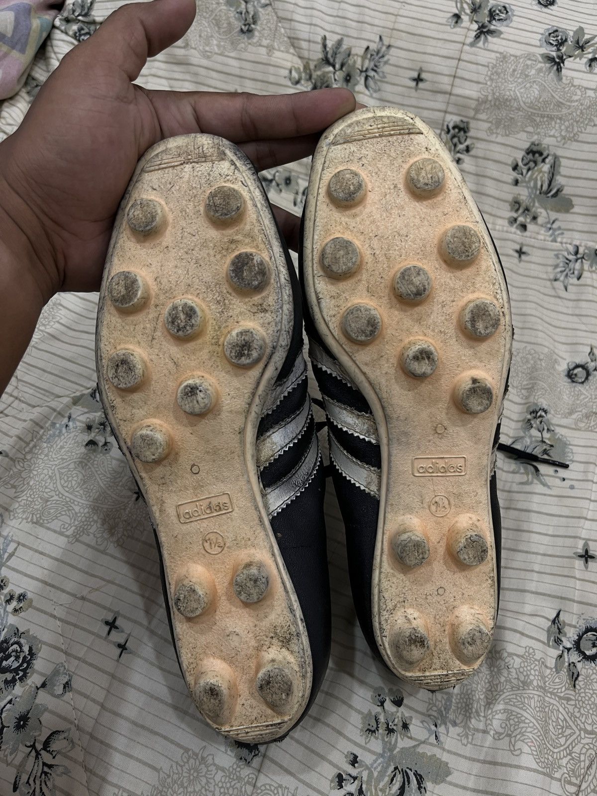 Adidas VINTAGE ADIDAS UWE SOCCER BOOTS / SHOES Size US 7.5 / EU 40-41 - 6 Thumbnail