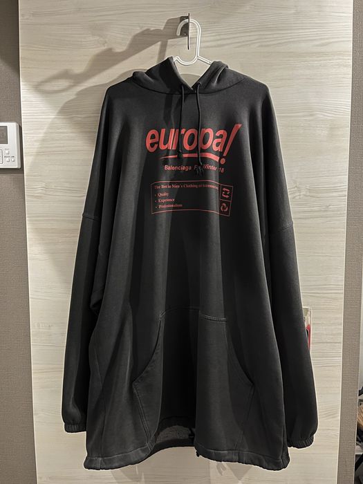 Europa hoodie sales balenciaga