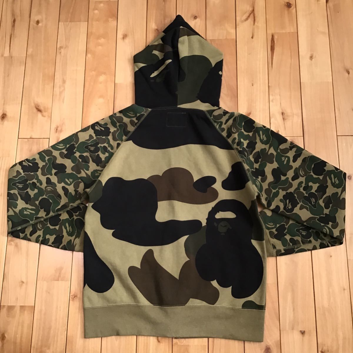 Bape BAPE Giant 1st camo green crazy full zip hoodie Size US M / EU 48-50 / 2 - 2 Thumbnail