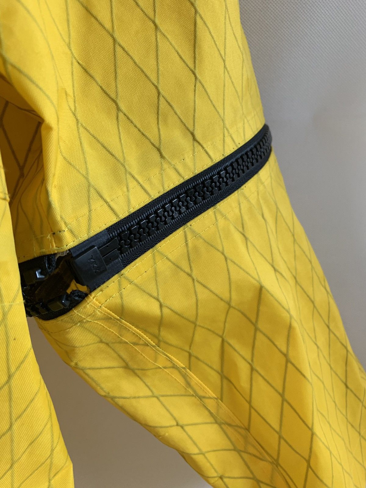 Undercover o1rshd1 SS18 All Access Yellow Parka Size US L / EU 52-54 / 3 - 12 Thumbnail