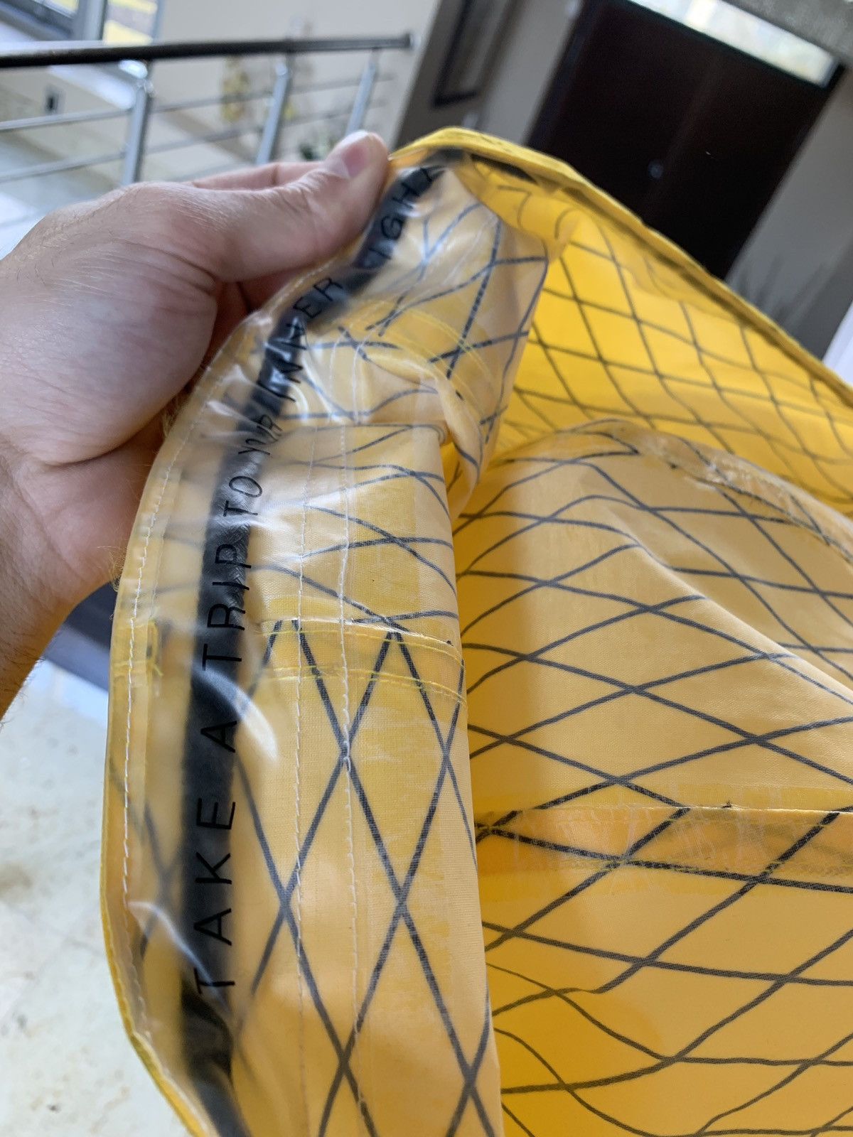 Undercover o1rshd1 SS18 All Access Yellow Parka Size US L / EU 52-54 / 3 - 19 Thumbnail