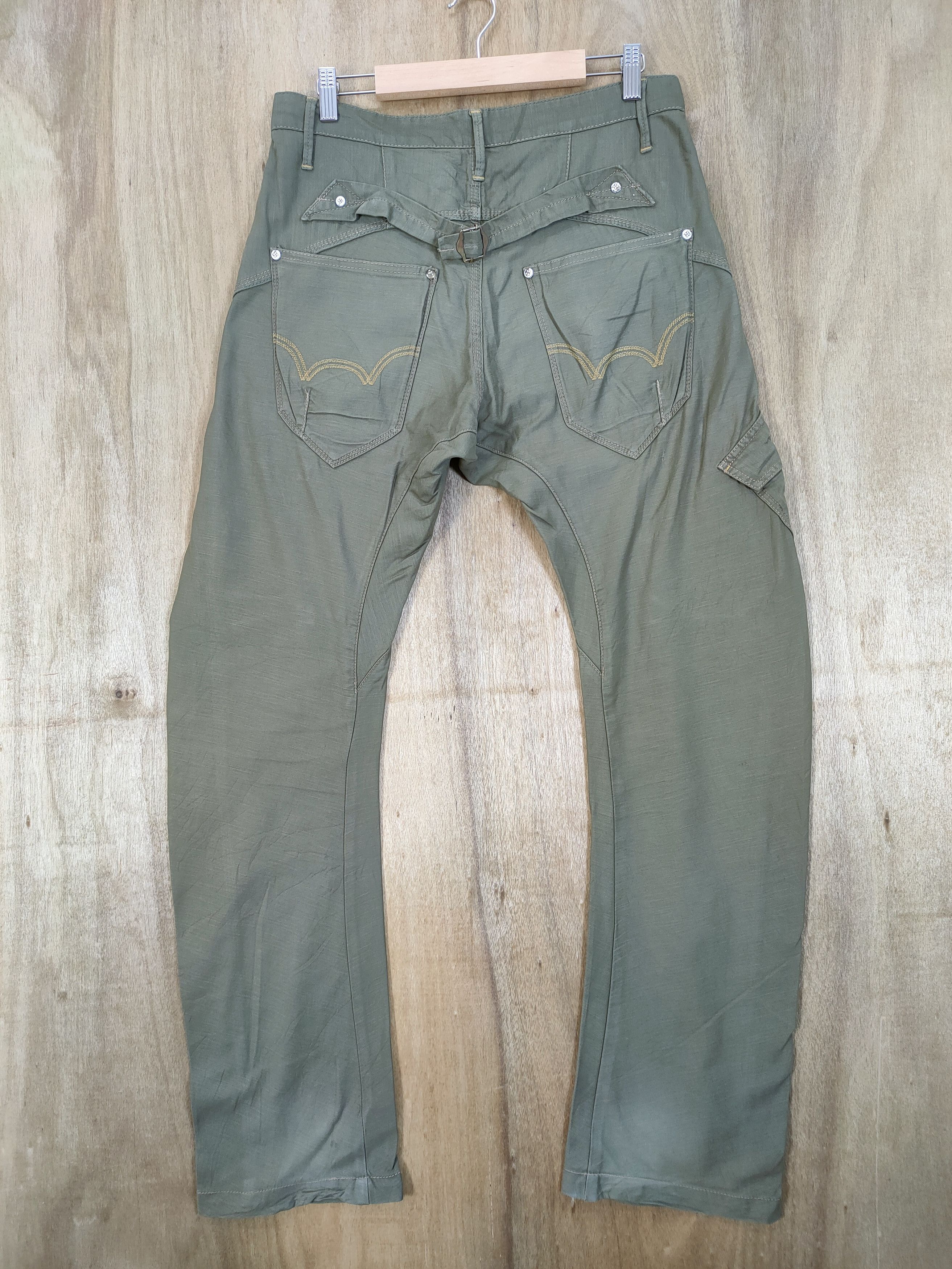 Edwin EDWIN VINTAGE TWIST LEG CARGO PANTS Size US 30 / EU 46 - 7 Thumbnail