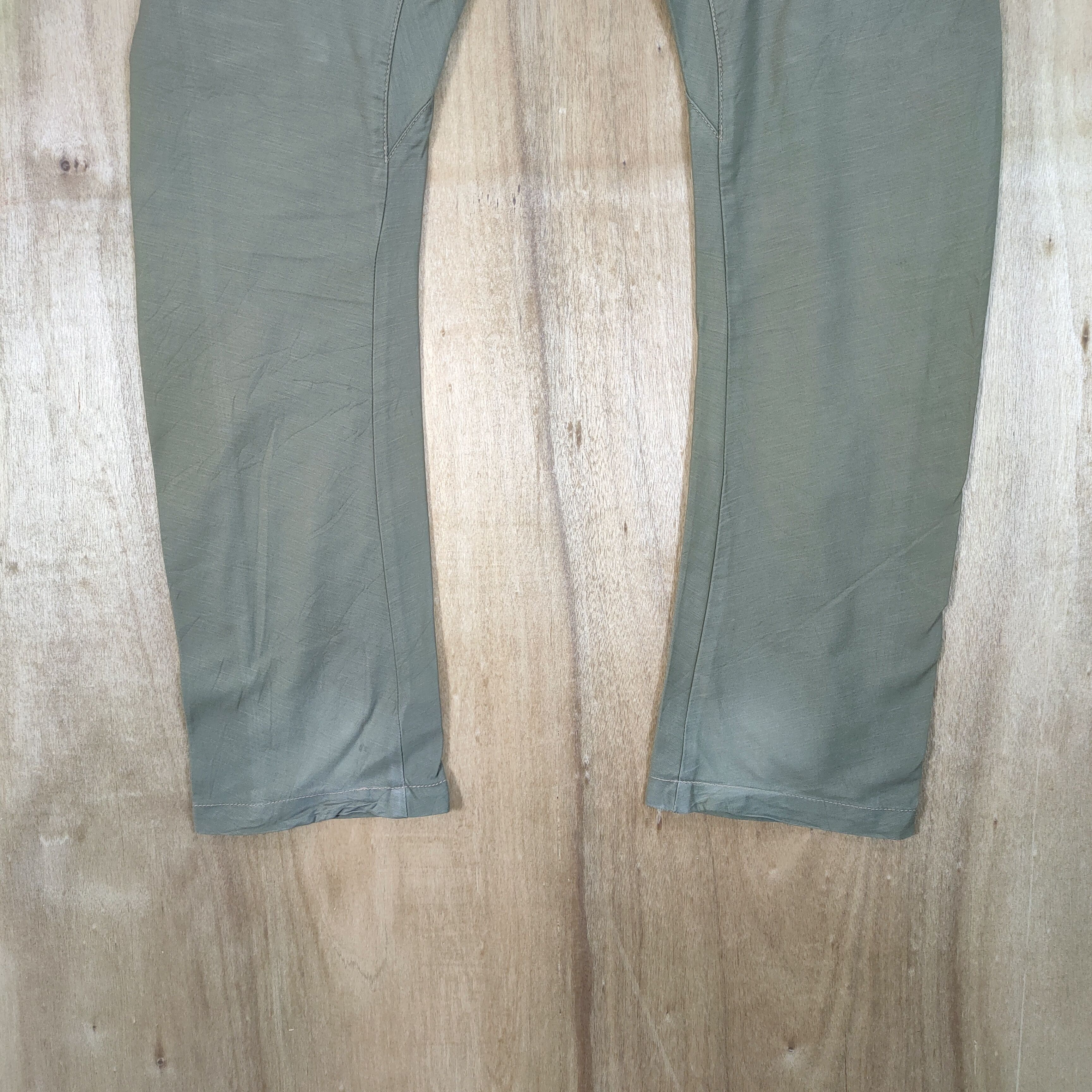 Edwin EDWIN VINTAGE TWIST LEG CARGO PANTS Size US 30 / EU 46 - 10 Thumbnail