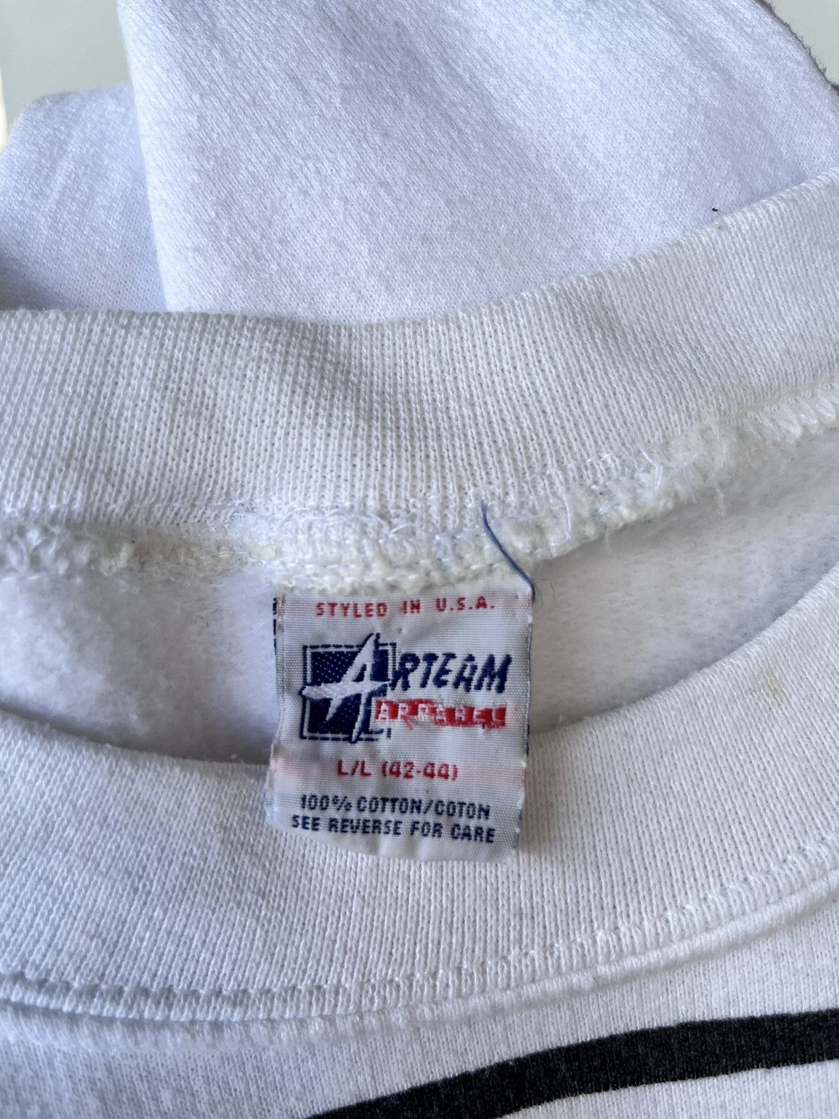 Other Vintage 1997 Keith Haring x Michael Jordan Sweatshirt Size US L / EU 52-54 / 3 - 5 Thumbnail