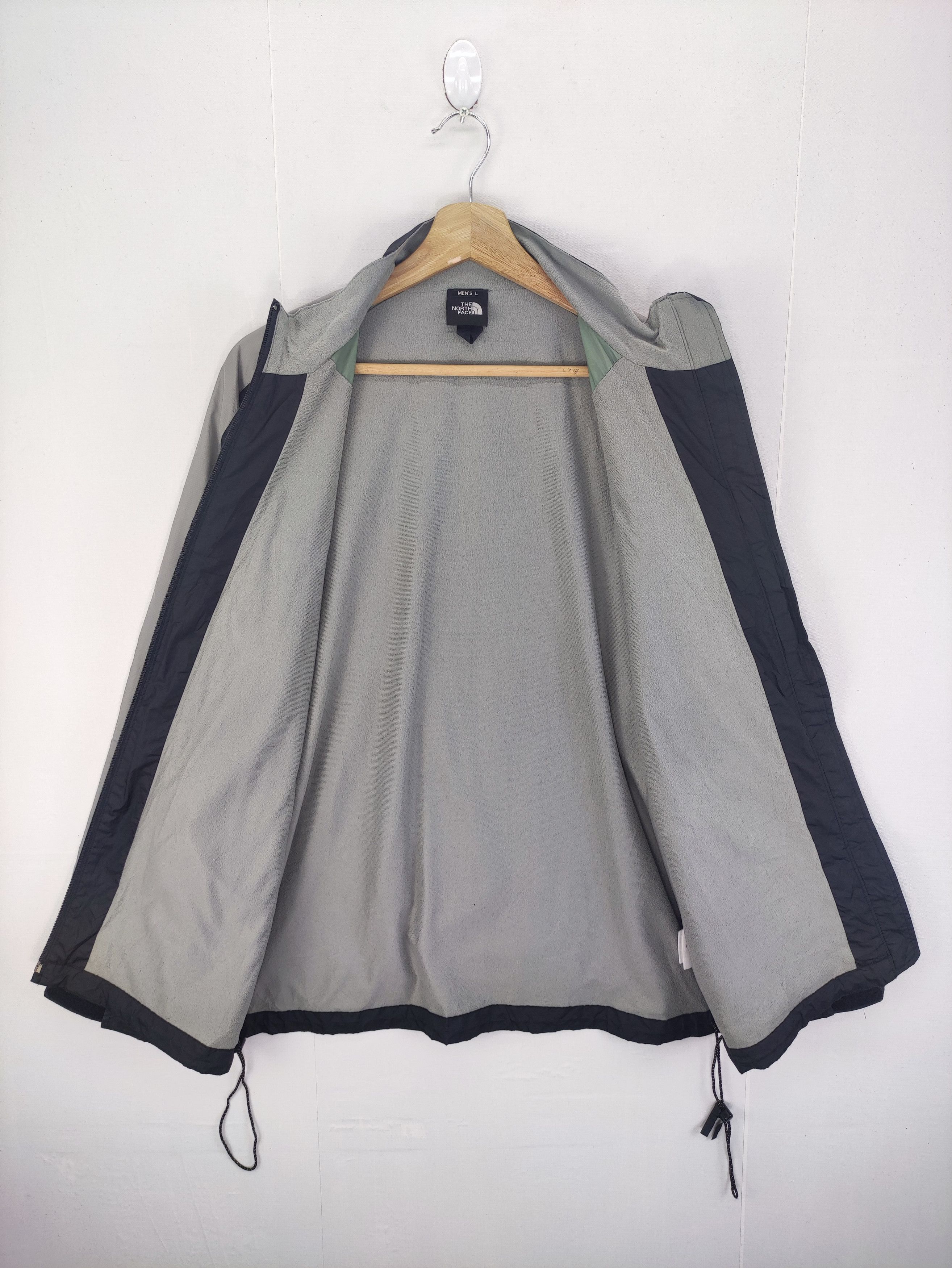 The North Face The North Face Winbreaker Jacket Zipper Size US L / EU 52-54 / 3 - 4 Thumbnail