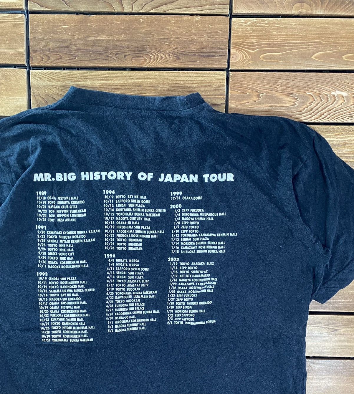 Band Tees × Vintage Vintage Mr Big Japan Tour 90s Black Tees Size L Size US L / EU 52-54 / 3 - 4 Thumbnail