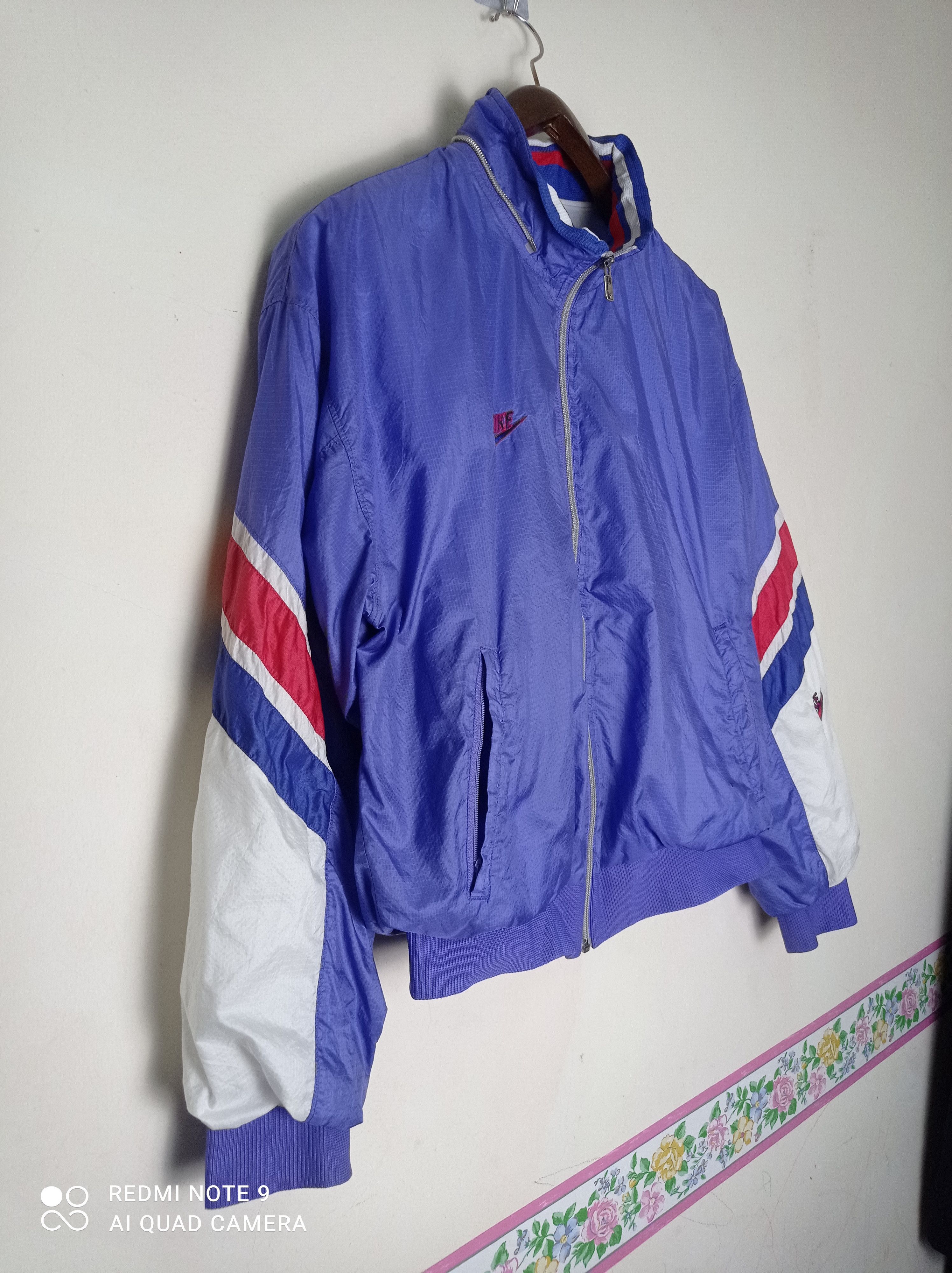 Nike × Vintage 90s Vintage Nike multicolour jacket Size US M / EU 48-50 / 2 - 2 Thumbnail