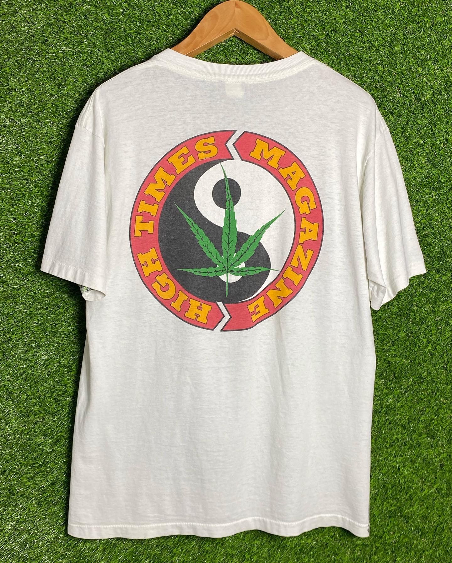 Vintage 🚨Vintage HIGH TIMES MAGAZINE Balzout Weed T-Shirt Size US L / EU 52-54 / 3 - 2 Thumbnail
