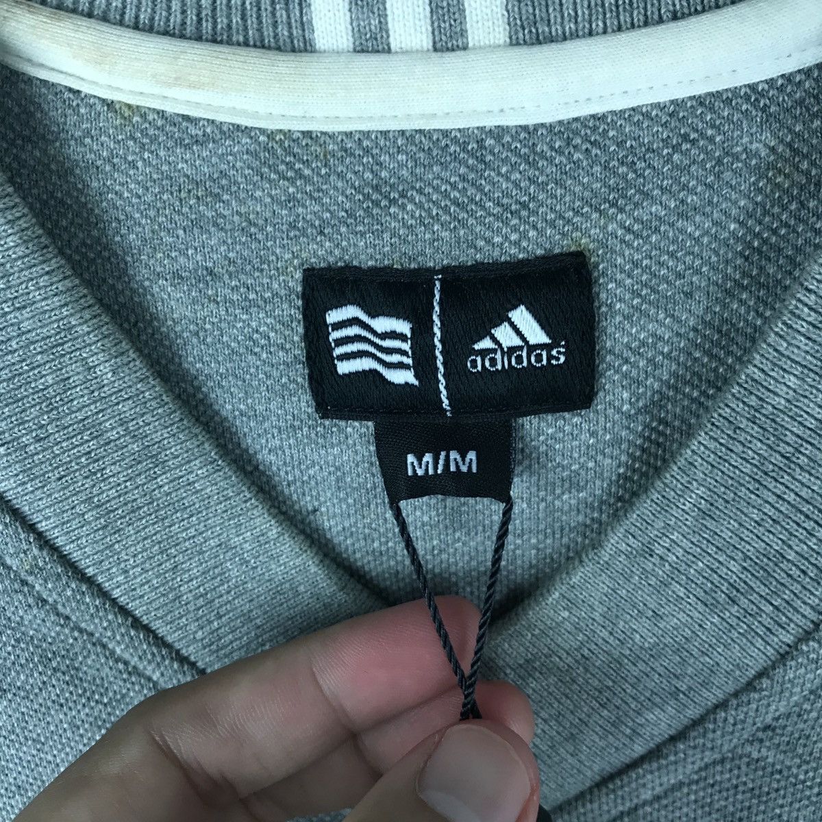 Adidas Vintage Deadstock Adidas Small logo spell out nice Size US M / EU 48-50 / 2 - 6 Thumbnail
