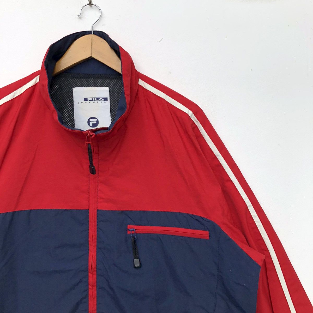 Fila × Vintage Vintage Fila Small Logo Light Jacket Size L Size US L / EU 52-54 / 3 - 2 Thumbnail