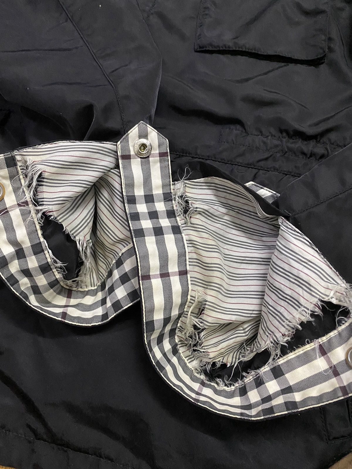Burberry Burberry Black Label Nova Check Nylon Jacket Size US M / EU 48-50 / 2 - 11 Thumbnail