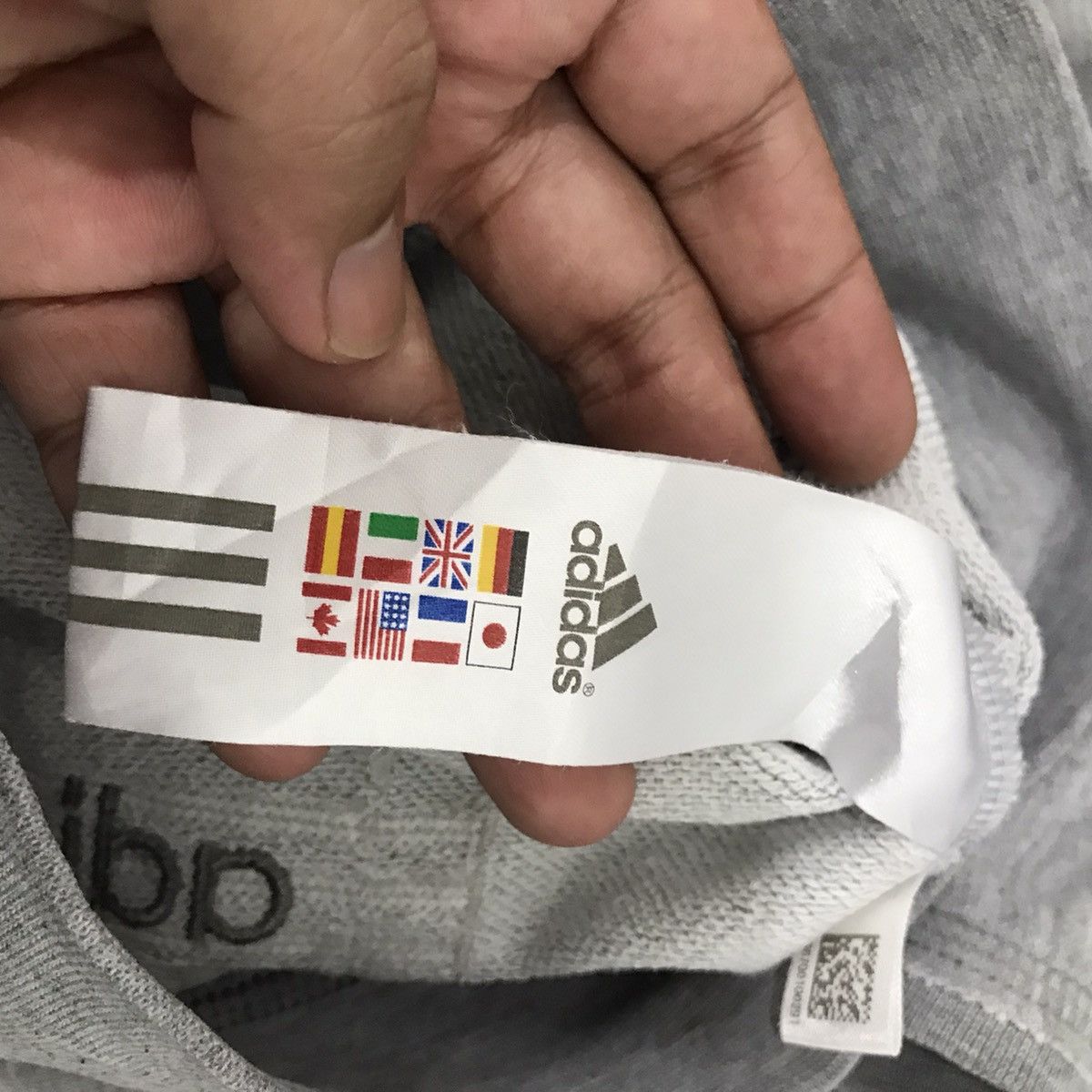 Adidas Vintage Adidas Sleeveless Zipper Hoodie Grey Colour Size US M / EU 48-50 / 2 - 7 Thumbnail