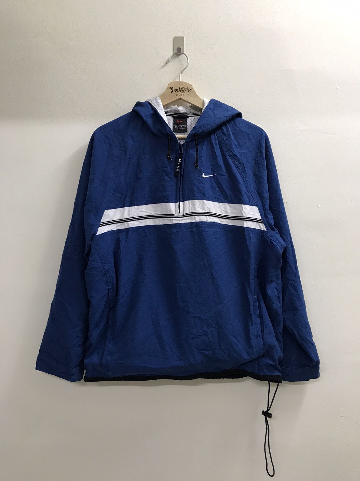 Japanese Brand × Nike × Vintage Vintage Nike Swoosh Windbreaker Hoodie Women Size M / US 6-8 / IT 42-44 - 1 Thumbnail