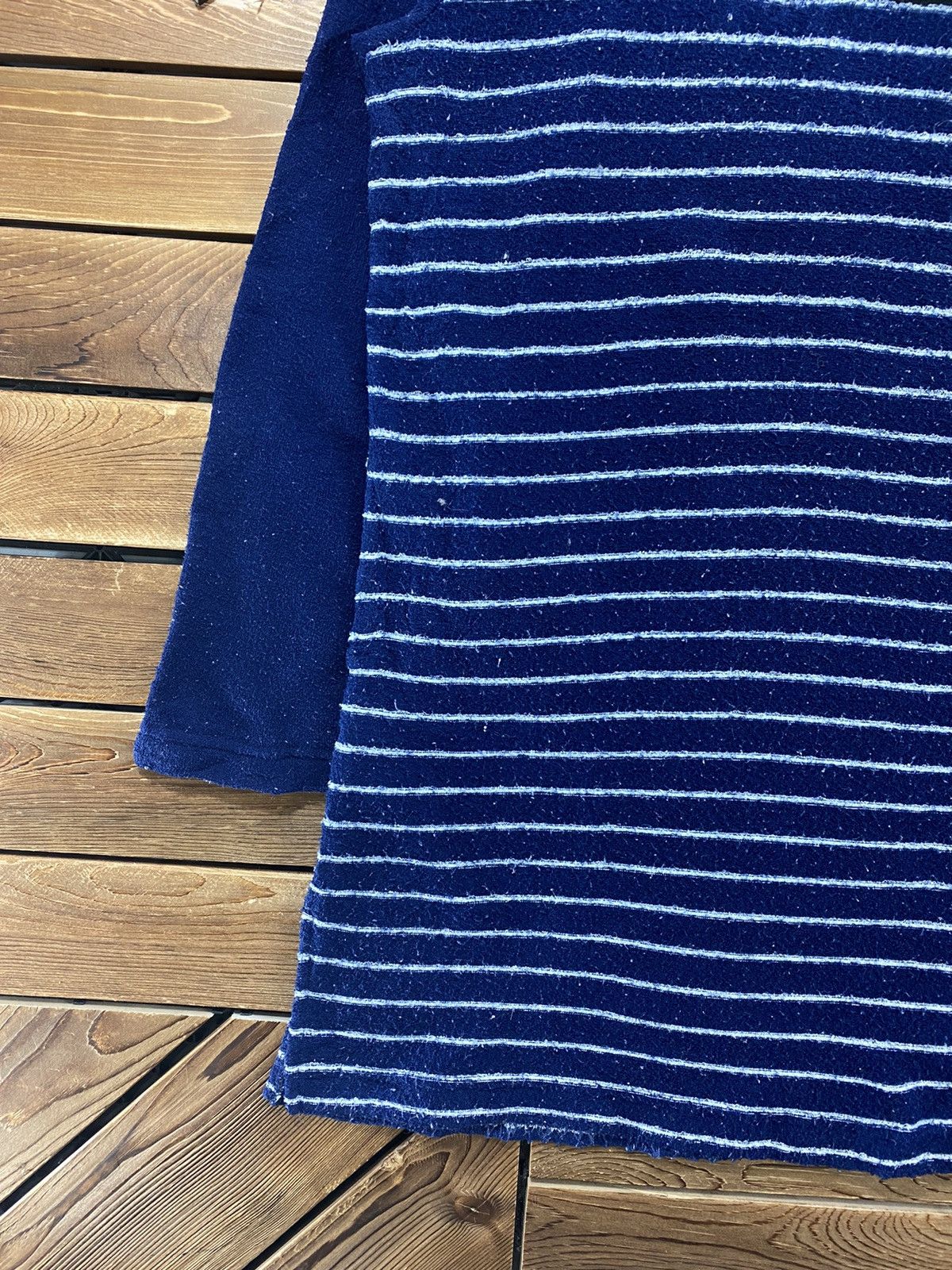 Designer × Valentino × Vintage Vintage Luciano Valentino Stripes Small Logo Size L Size L / US 10 / IT 46 - 4 Thumbnail