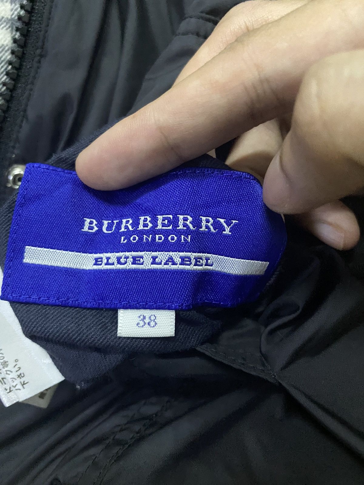 Burberry × Vintage Burberry Blue Label Reversible Nova Check puffer Jacket Size XS / US 0-2 / IT 36-38 - 10 Thumbnail
