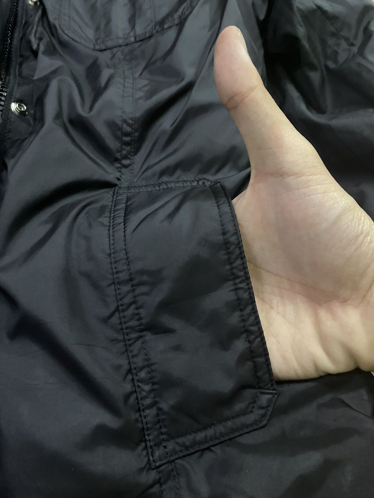 Burberry × Vintage Burberry Blue Label Reversible Nova Check puffer Jacket Size XS / US 0-2 / IT 36-38 - 9 Thumbnail