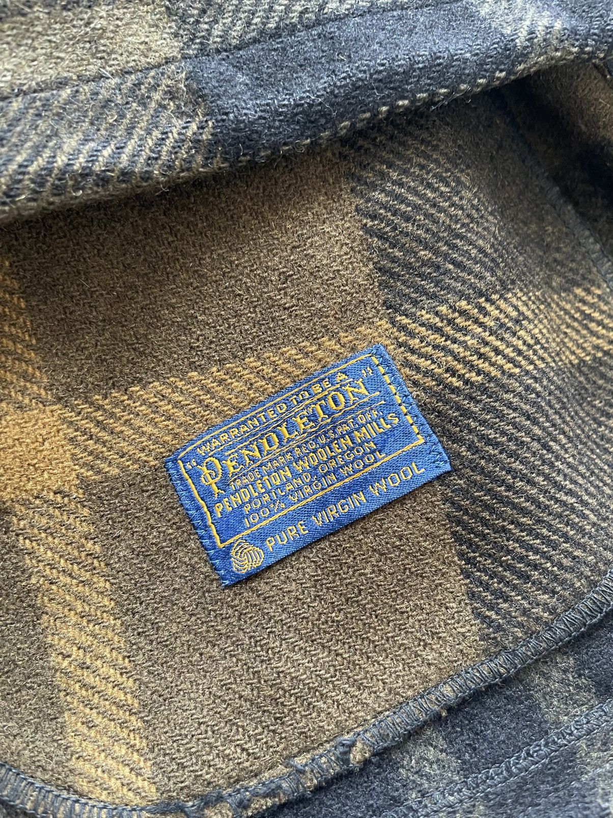 Pendleton Vintage Pendleton USA Wool Tartan Zipper Jacket Size US L / EU 52-54 / 3 - 9 Thumbnail