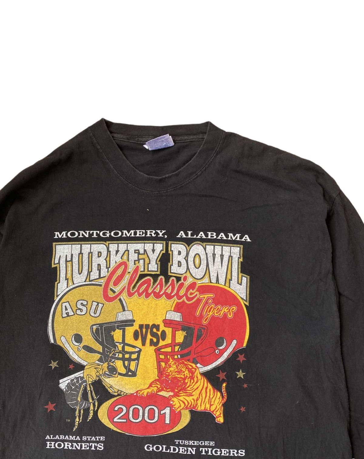 Vintage Vintage Turkey Bowl Classic Hornets VS Golden Tigers 2001 Size US XL / EU 56 / 4 - 2 Thumbnail
