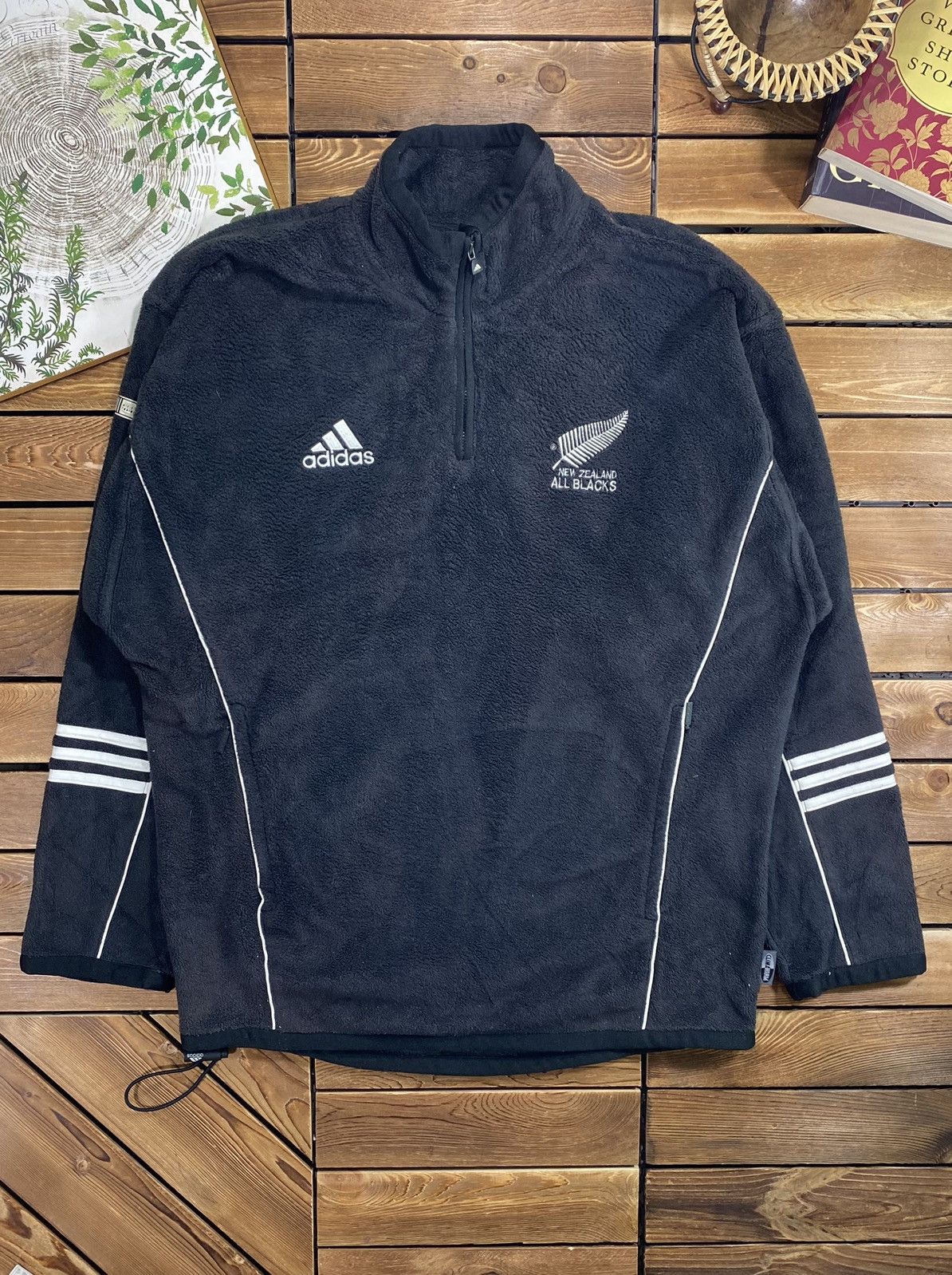 Adidas × All Blacks Adidas New Zealand All Black Three stripes Fleece Size S Size US S / EU 44-46 / 1 - 2 Thumbnail