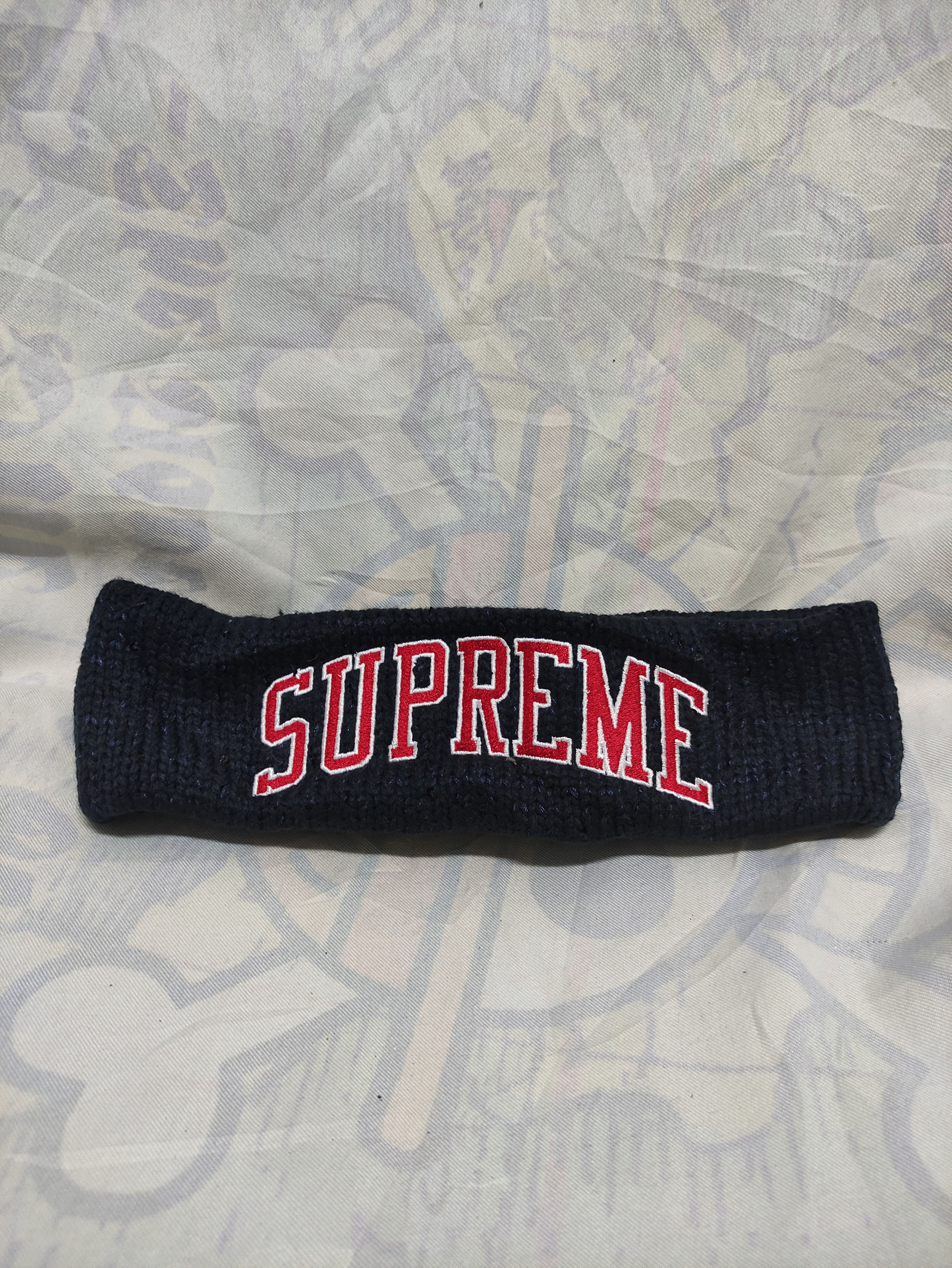 Supreme SUPREME X NEW ERA SEQUIN ARC LOGO HEADBAND | Grailed