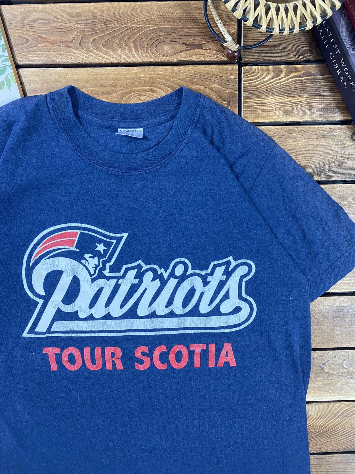 NFL × Vintage Vintage Patriot Nfl tour Scotia 50/50 size S Size US S / EU 44-46 / 1 - 7 Thumbnail