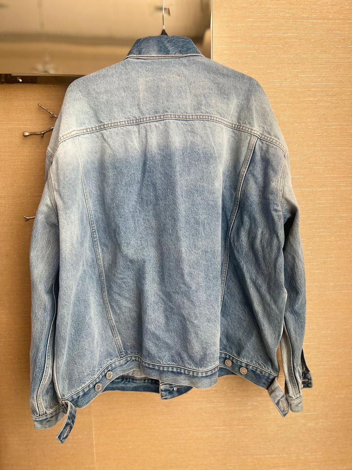Vetements Oversized Denim Jacket in Light Blue Size US M / EU 48-50 / 2 - 12 Thumbnail