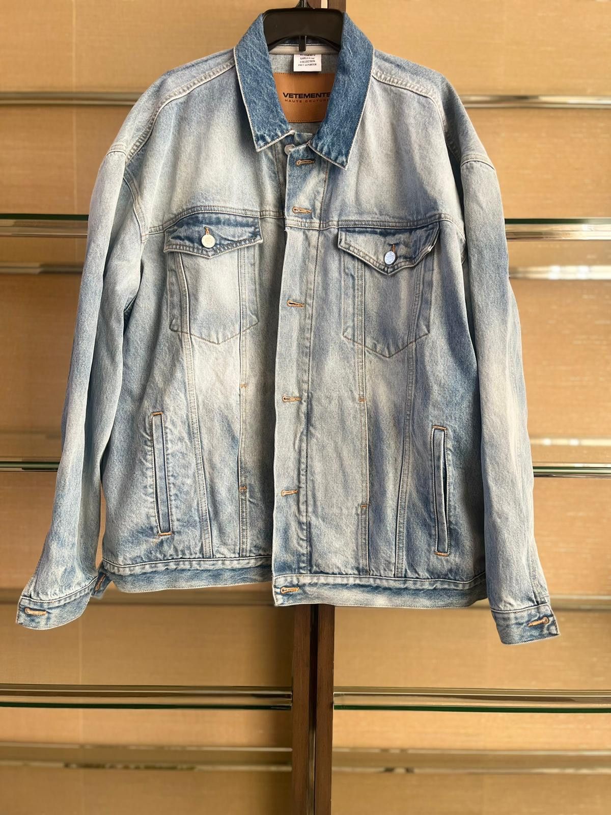 Vetements Oversized Denim Jacket in Light Blue Size US M / EU 48-50 / 2 - 7 Thumbnail