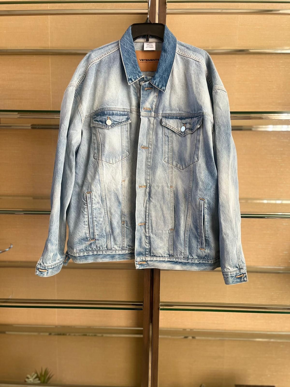 Vetements Oversized Denim Jacket in Light Blue Size US M / EU 48-50 / 2 - 2 Thumbnail