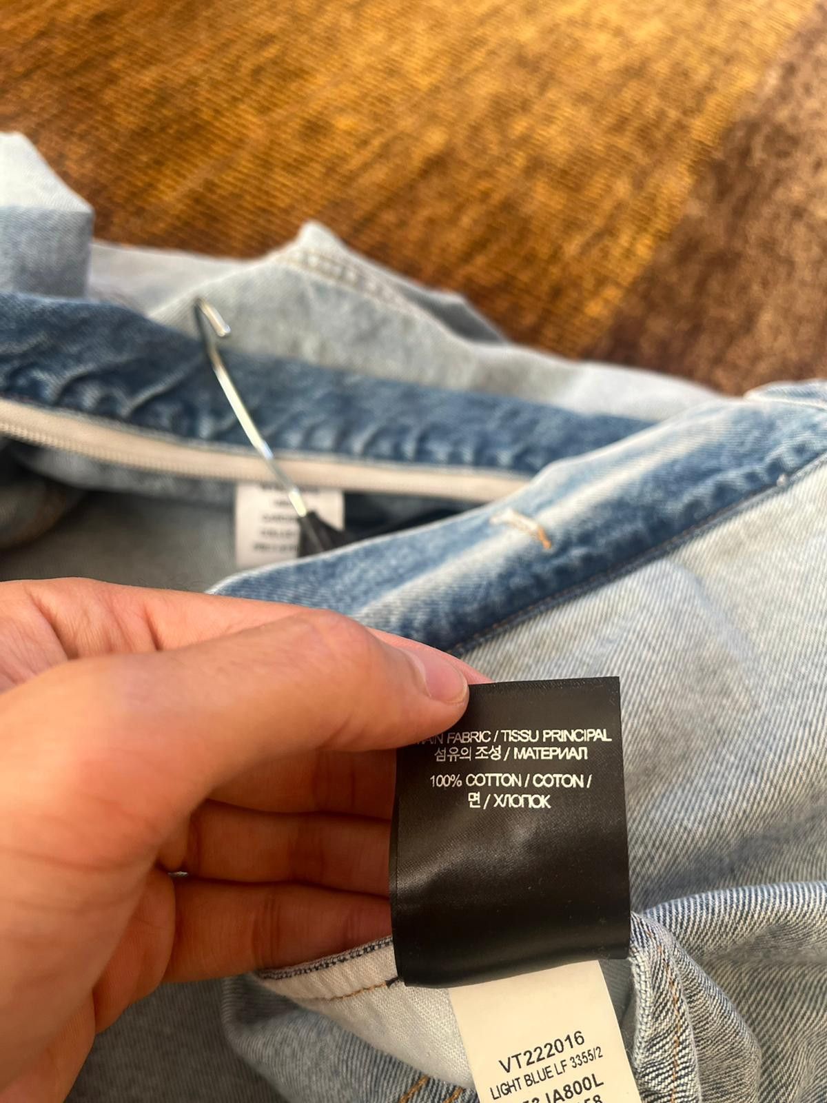 Vetements Oversized Denim Jacket in Light Blue Size US M / EU 48-50 / 2 - 16 Thumbnail